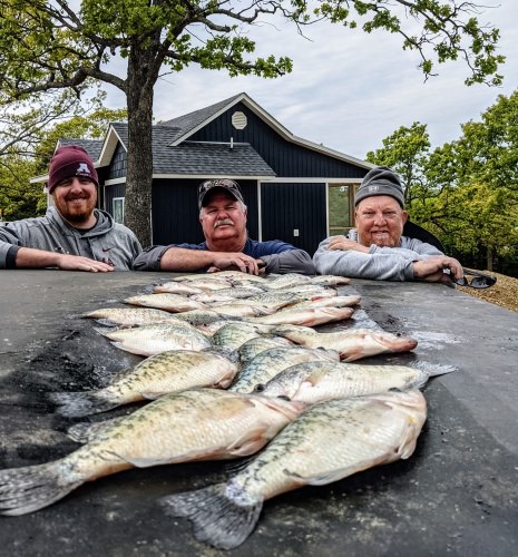 Billy, Josh and Greg with me for day two, had another great time out on the water, it's always fun when these guys get me laughing. Fish still hanging out around  4 to 6 feet just out from the banks. Water temp 61 by 1:30pm. Thanks for your repeat business gentlemen See you soon for our next trip.#bonestixcrappierods. #grandpawshairjigs .