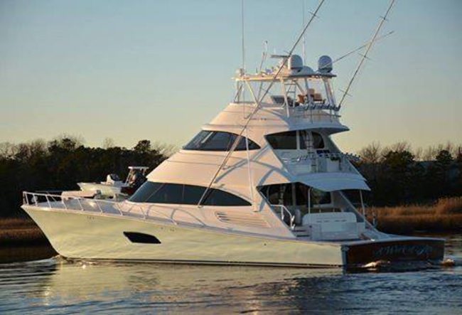 Are you a boat owner? A "real" boat owner? What do you think of this Viking Yacht Company 92 footer? #Wow #Adventure #FinandField #Viking