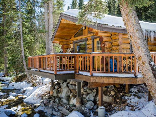 How long would you stay? Find & Book your outdoor adventure trips at www.finandfield.com. Send us photos of our lodge or camp - myadventures@finandfield.com #Wow #DreamBig2016 #FinandField