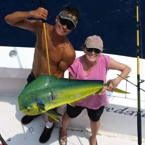 Monster Mahi caught on Predator Sport Fishing out of Hatteras. Book your #Predator fishing adventure at Fin & Field. #Fishing #Hatteras #FinandField