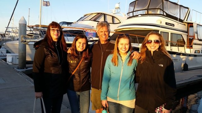 Happy customers make for a happy Friday! 46' Beneteau "Mer Sea" buyer and his family had a fabulous time out sailing with sales agent David Quillin. Congrats!