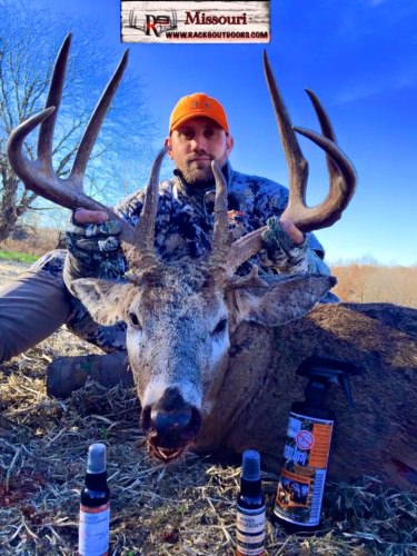 Whether it's your first time or your tenth time on a guided hunt. If you're not booking your hunts with Racknine Outdoors you're not booking with the best. Best deal that comes with awesome meals and best guides in the woods. Our Missouri tracts have some HUGE bucks cruising around and ready to meet you up close and personal. Spots are closing up fast so act not to reserve your spot.