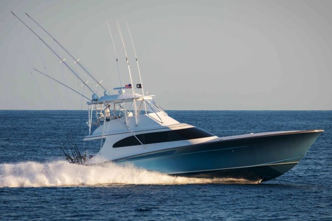 Awesome shot! How long and fast do you think this Spencer is? #Fishing #Adventure #MarlinMagazine #SpecnerYachts #FinandFIeld