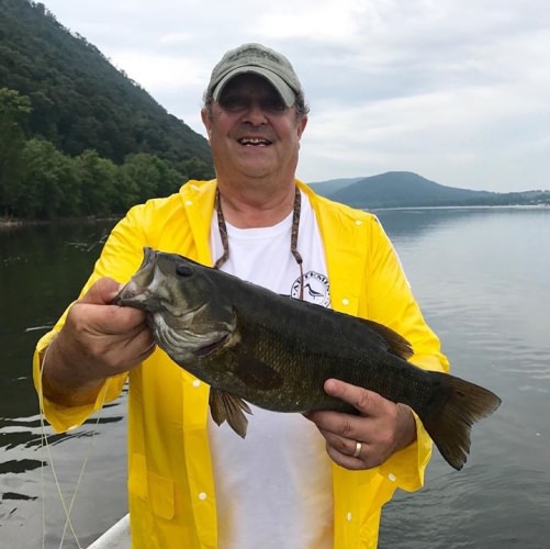 Dancing in the rain! #susqguide #keystonesmallies #susquehannariver