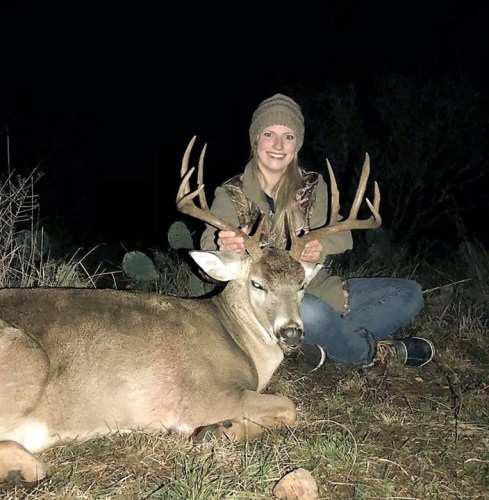 Congrats to Leah on a nice deer! Barnes Keith Ranch #Hunting #Deer #FinandField
