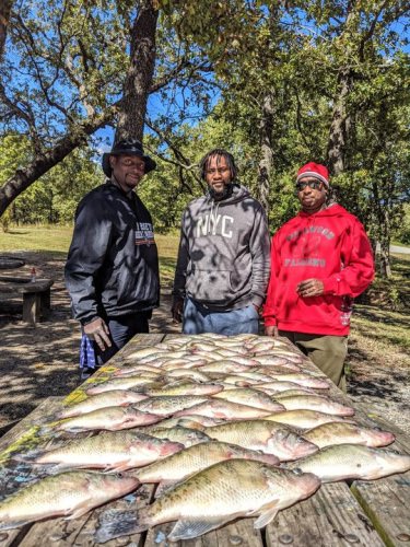 Milo, Lee and Gary fishing with D&K guide service on lake Eufaula. Man the wind was brutal today but it did not stop us from filling the livewell. Had a blast with y'all as usual  Milo playing DJ with some tunes it always makes the fish bite. Thanks for your repeat business, Let's do it again #bonestixcrappierods.