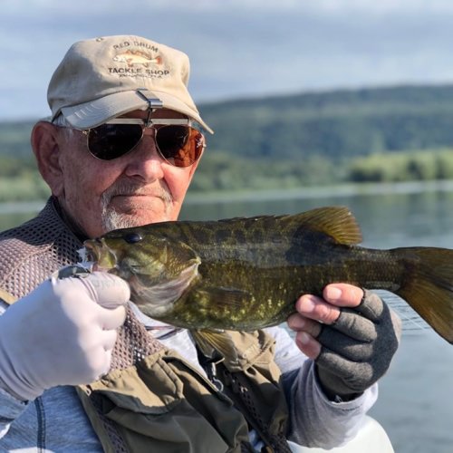 86yrs young & still getting it done! @sageflyfish @rioproducts #susqguide #keystonesmallies #smalliesonthefly