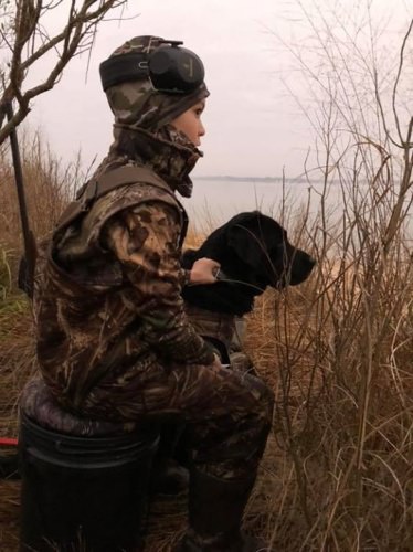 How did you spend your morning? Jack B took his son and his son's dog down to the shoreline for some hunting. #Hunting #Dog #Adventure #FinandField