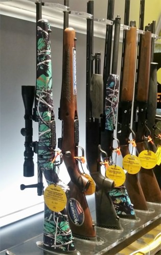 #SHOTshow2018! What is your favorite color? Or do you prefer wood?

#FinandField #Vegas