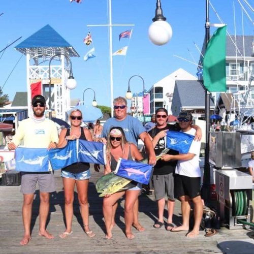 Capt. Jimmy put the M.R. Ducks bartenders on 5 white marlin!
#OCMD #MRDucks #Fishing #FinandField