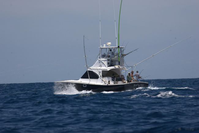 Check out Capt. Dale Lisi of Foolish Pleasures Big Game Fishing on Wicked Tuna live tonight! Bravo to Capt. & crew for being featured on Wicked Tuna:Outer Banks. Book your trip with Capt. Dale at http://bit.ly/1XgI7uN or call 844-296-5087. #FoolishPleasures #WickedTuna #OC #OBX #OceanCity #Fishing #FinandField