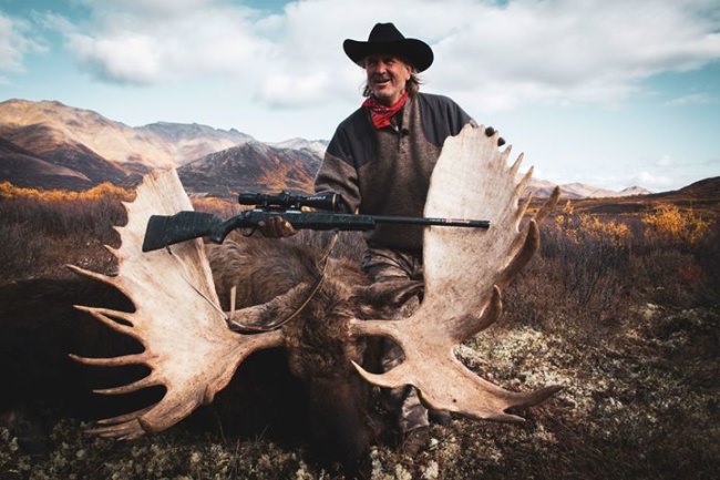 PC: Christensen Arms
Jim Shockey is new member of Christensen Arms professional hunting team.