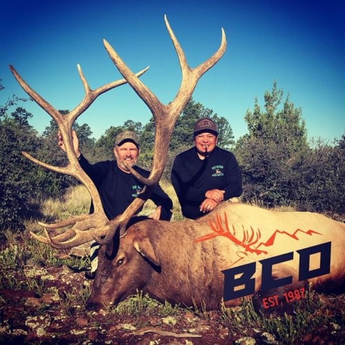 If you’re one of the lucky ones to get an elk or antelope tag in AZ, Big Chino Guide Service, LLC. (http://bit.ly/2nrJvhm) is there for you! The things they have in store for you guys this season are going to be nothing short of epic! Don’t miss out on slamming a giant like this!