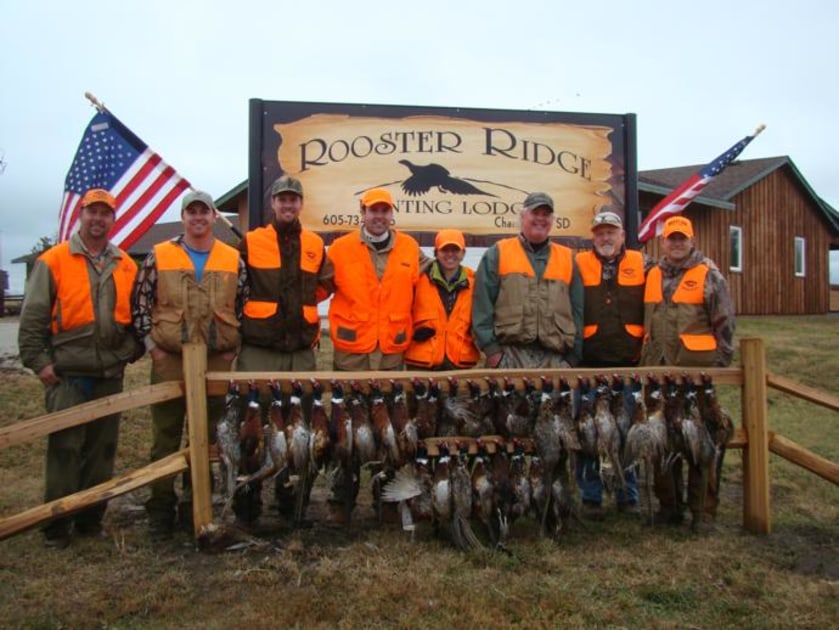 Hunt with Rooster Ridge Lodge Fin & Field