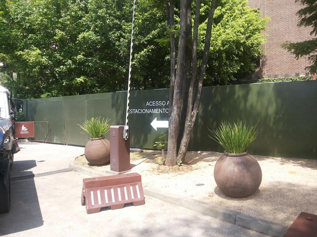 Tapume de Obra Lonado Externo Para o Shopping Cidade Jardim