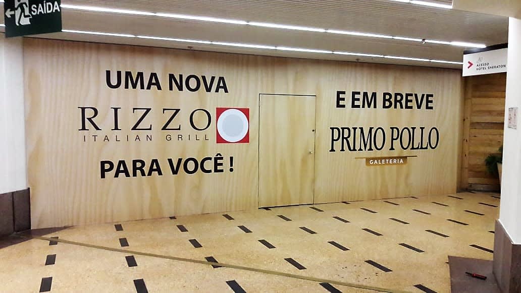 Tapume Adesivado Shopping D&D, Primo Pollo e Rizzo Gourmet