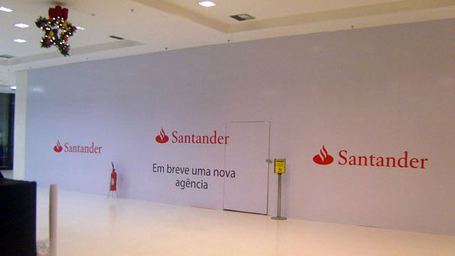 Tapume Adesivado Shopping Raposo Santander