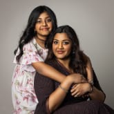 Thumbnail 8 - Mother and Daughter Photoshoot