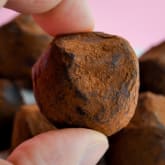 Thumbnail 3 - Baglietti Rose Prosecco and Chocolate Gift Set