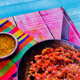 Thumbnail 2 - Red Hot Sauce Book - 100 Seriously Spicy Recipes
