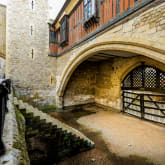 Thumbnail 10 - Entrance to Tower of London & 3 Course Meal at The Shakedown for 2