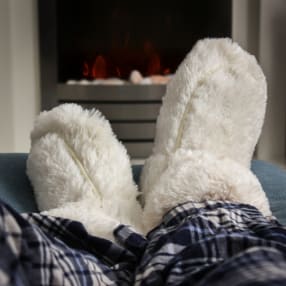 Microwavable Slippers - Cream Boots