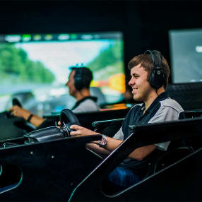 Simulator Race Experience for Two