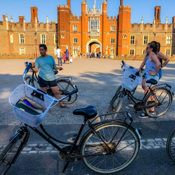 Hampton Court Palace Bike Tour for Two