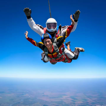 Tandem Skydiving and Free Fall Courses - Cambridgeshire