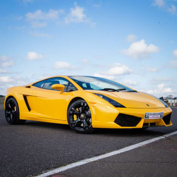 &pound;100 Experience Day Super-Voucher