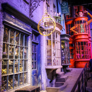 Warner Bros. Studio Tour London for 2 & 1 Night Stay with Breakfast