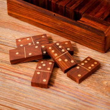 Harvey Makin Dominoes In Wooden Box