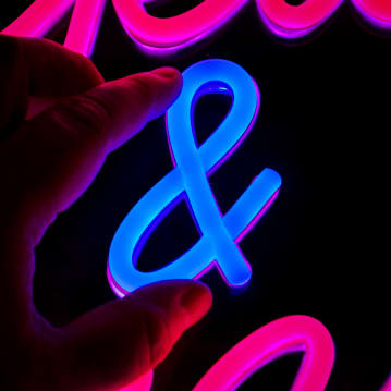 Cocktails & Dreams Neon Wall Light