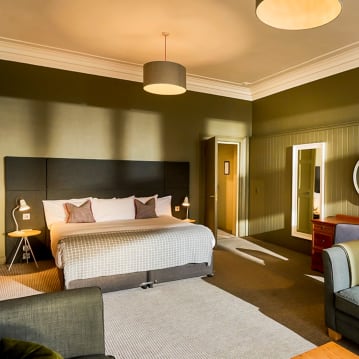 Peebles Hydro Overnight Break