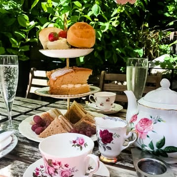 Celebration Afternoon Tea for Two at the Lion Rock Tea Room