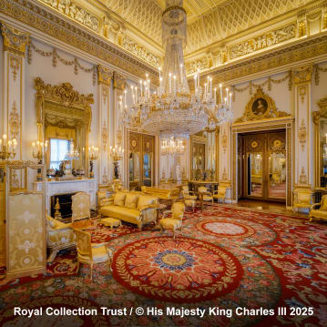 Buckingham Palace and Clermont Charing Cross Afternoon Tea