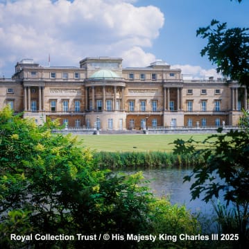 Buckingham Palace and Clermont Charing Cross Afternoon Tea