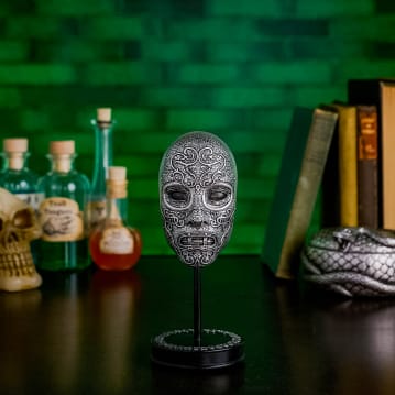Warner Bros Harry Potter Dark Arts Death Eater Mask Figurine