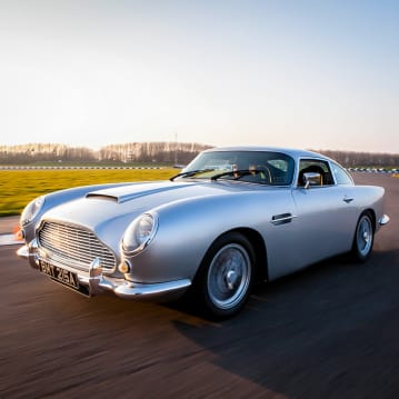 Jaguar E Type Vs DB5 Thrill
