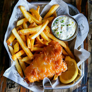 Classic Pub Fish & Chips