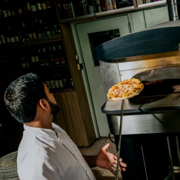 Bottomless Pizza & Cocktail Brunch for Two at Pizza Para