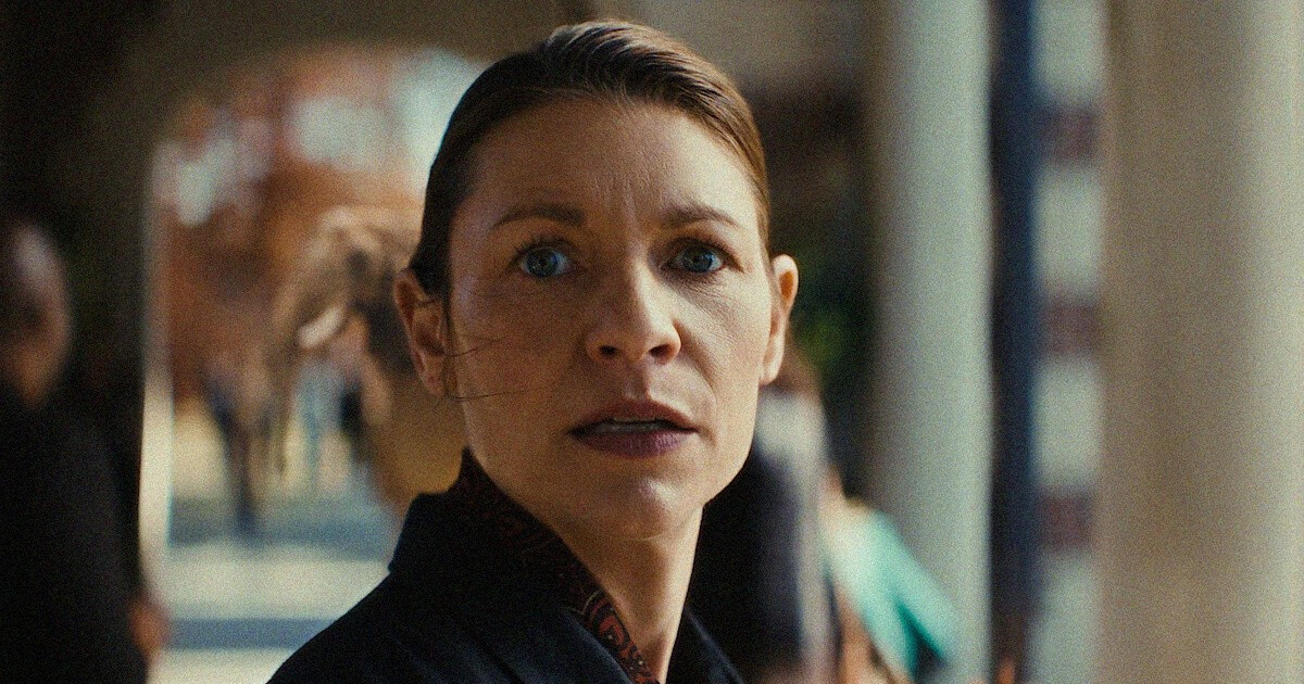 The Beast In Me - Claire Danes