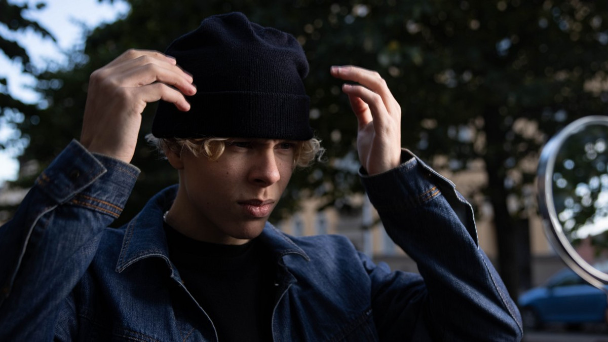 Aaron Salovaara julkaisi Drake-coverin Toosie Slide - "Kiran ääni oli täydellinen tähän biisiin"