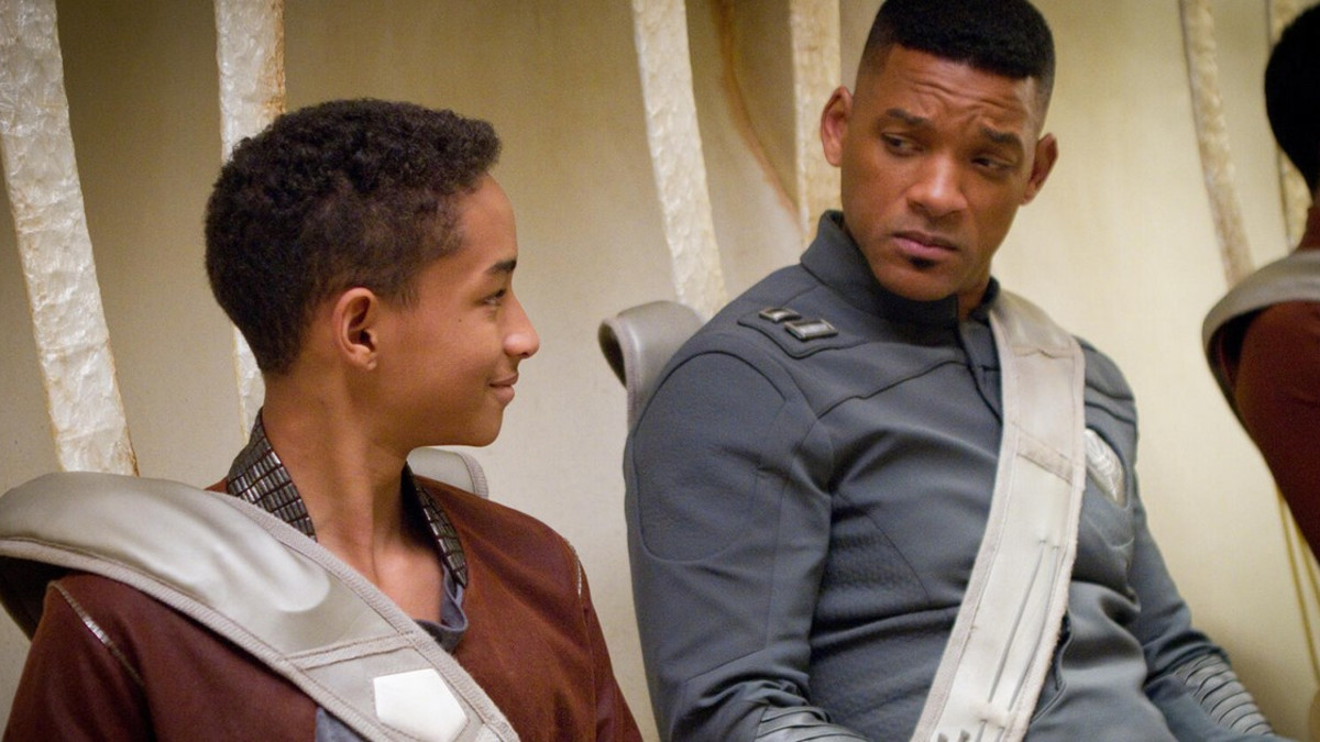 Will Smith pakkolaskeutuu hirviömäisten villieläinten täyttämälle planeetalle - After Earth tänään MTV3:lla