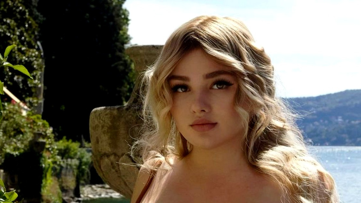 12,4 miljoonaa seuraajaa! Instagram-povipommi Anastasia Kvitko on supersuosittu