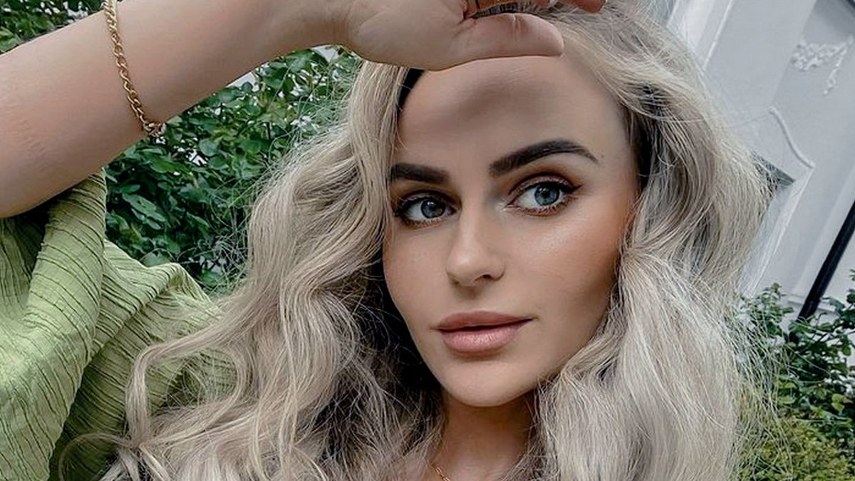 Ruotsin suosituin pylly? Anna Nyström on 8,2 miljoonan seuraajan Instagram-hottis