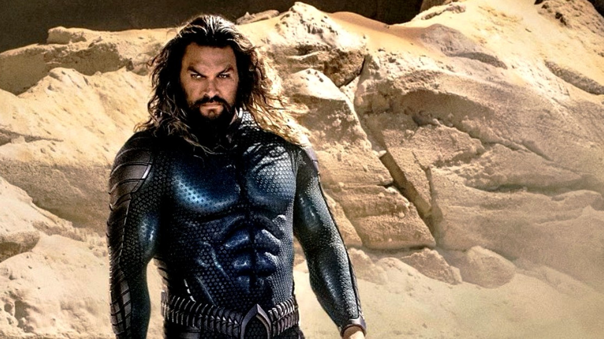 Warner Bros siirtää usein DC-supersankarielokuvien ensi-iltoja eteenpäin