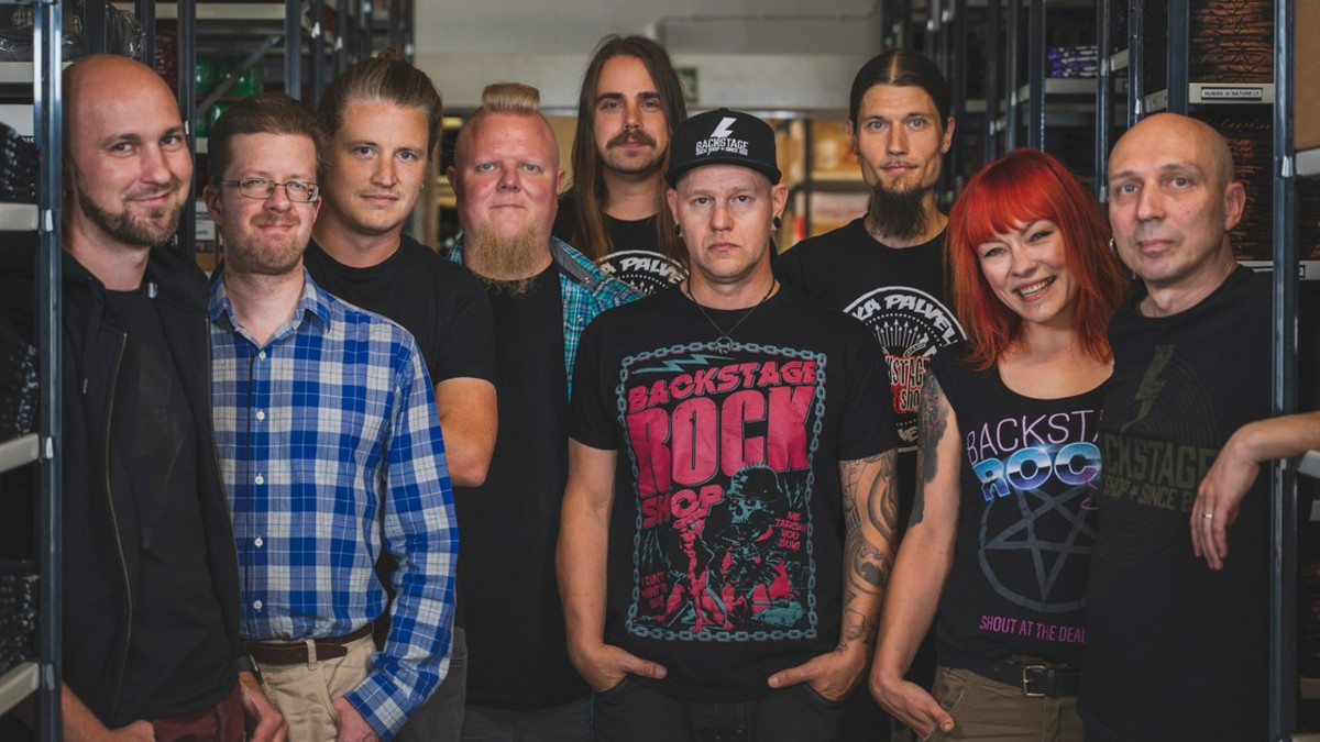 Backstage Rock Shop juhlii pyöreitä isompana kuin koskaan - uusi liiketila Pirkkalassa