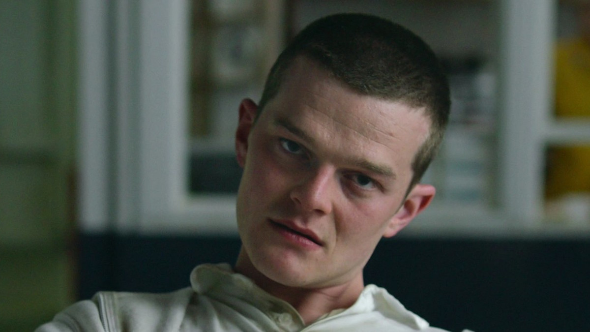 Netflix: Mistä Behind Her Eyes -sarjan Rob eli näyttelijä Robert Aramayo on entuudestaan tuttu? Mm. Game of Thrones!