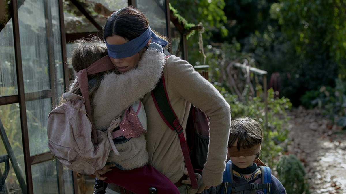 Lindsay Lohan parodioi Netflix-hittiä Bird Box